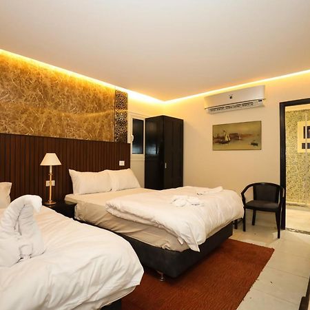 Comfort Giza Inn Cairo Exterior photo