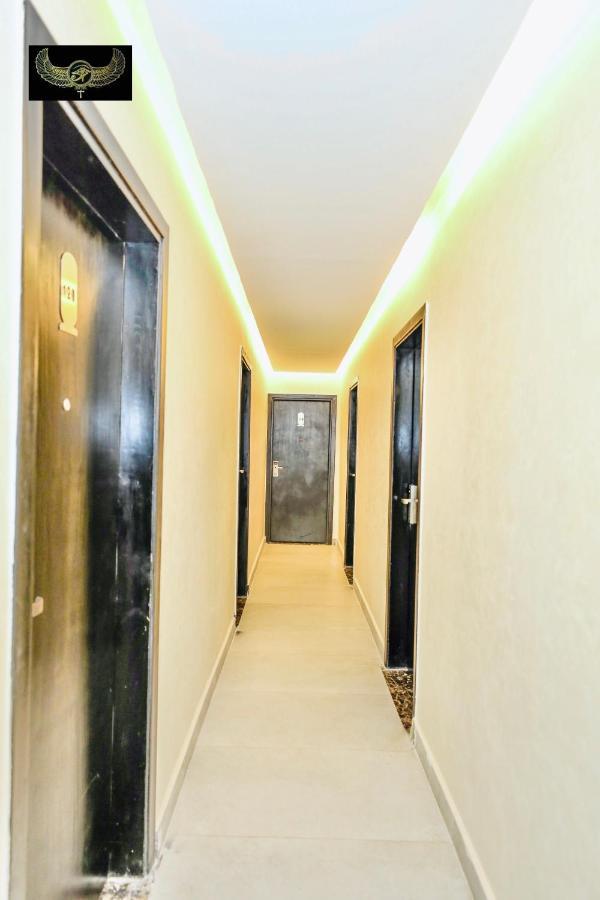 Comfort Giza Inn Cairo Exterior photo
